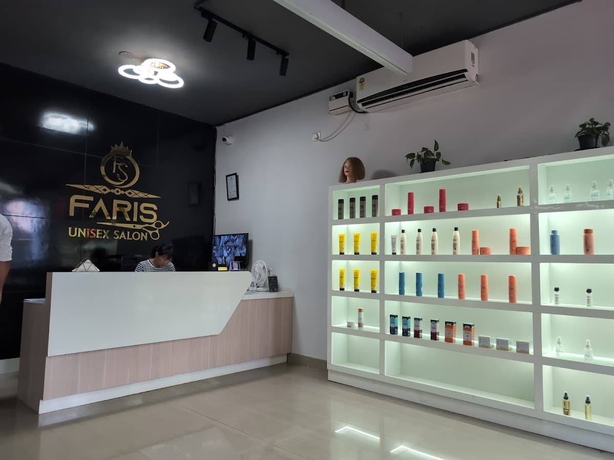 Faris unisex salon