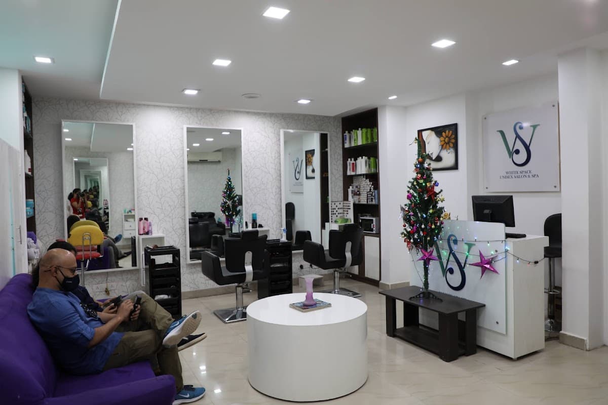 White Space Unisex Salon & Beauty Parlour & White Space Boutique