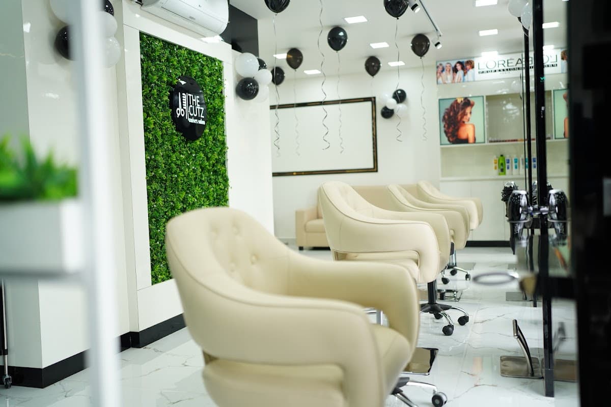 The Cutz Unisex Salon Vijayanagar