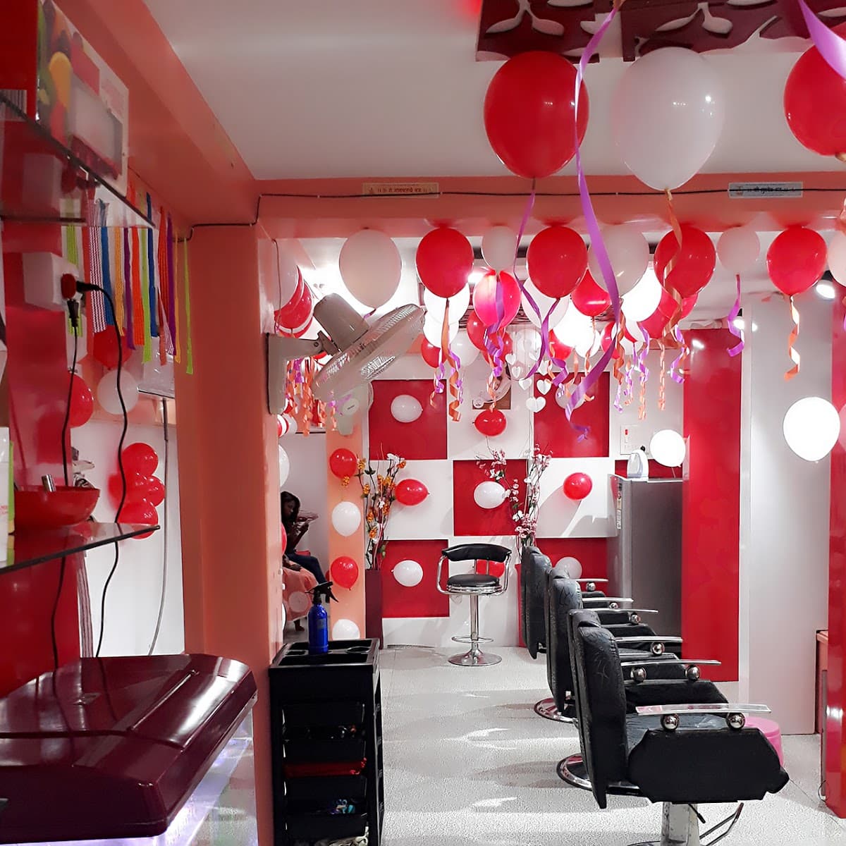 The Awesome Salon