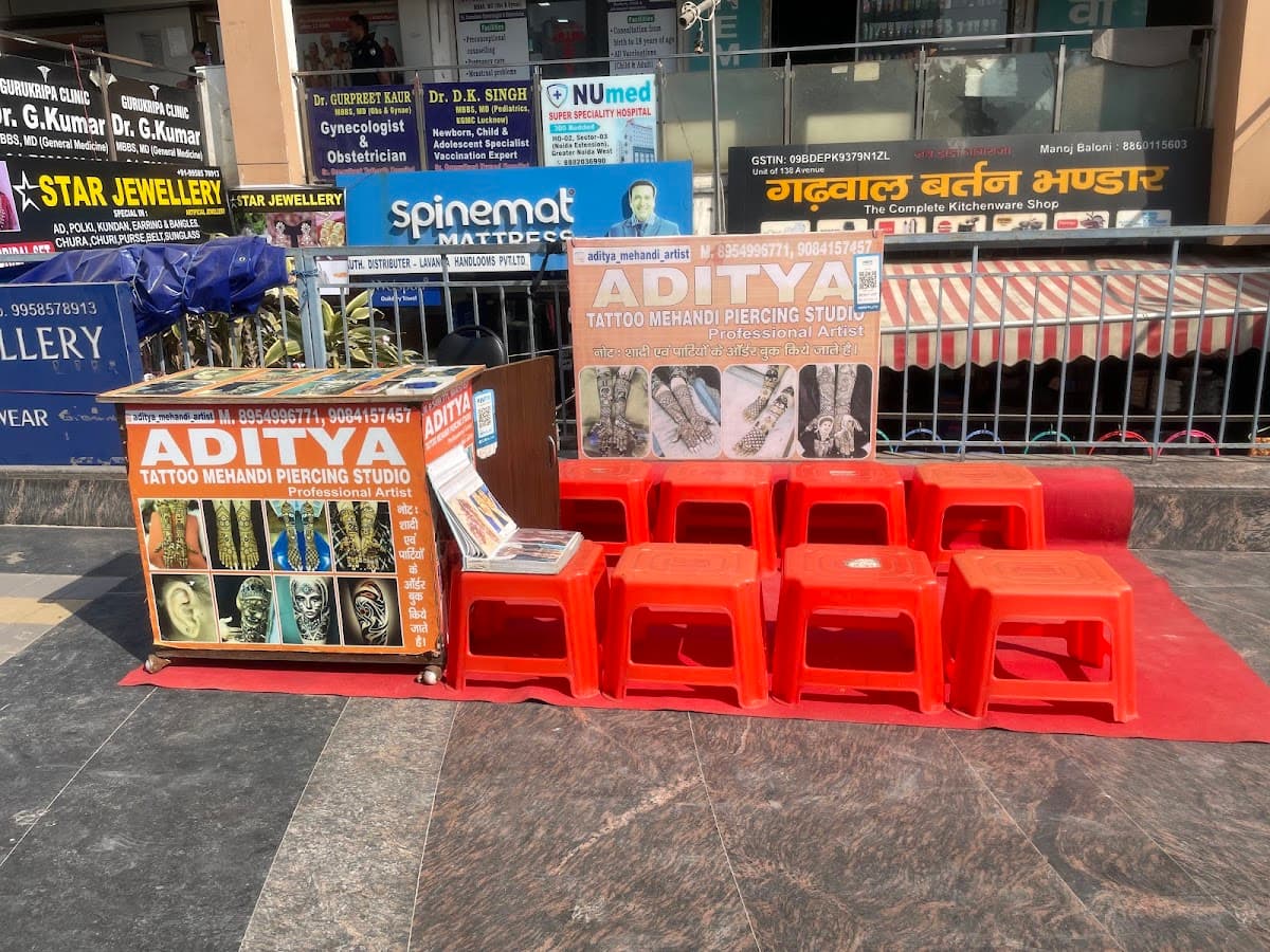 Aditya mehandi artist