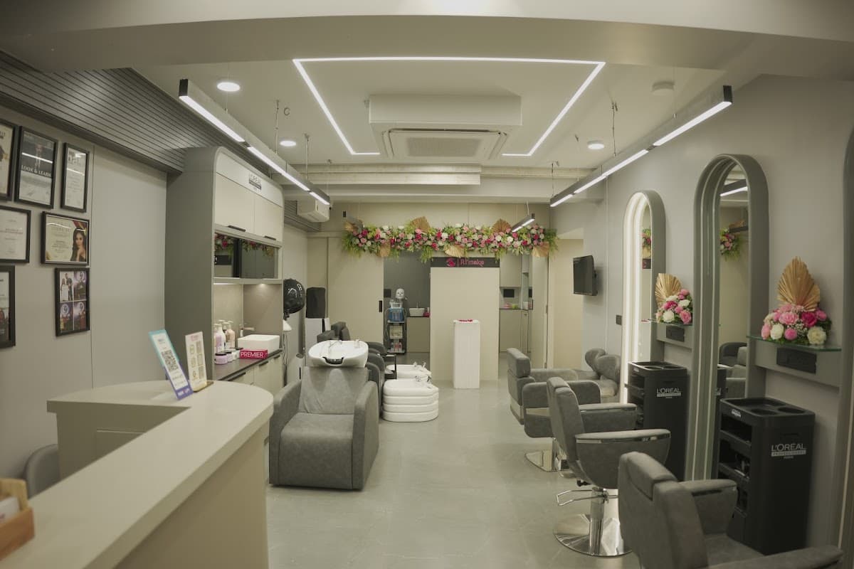 Rimake Hair & Beauty - Best Salon/Parlour In Adajan, Surat