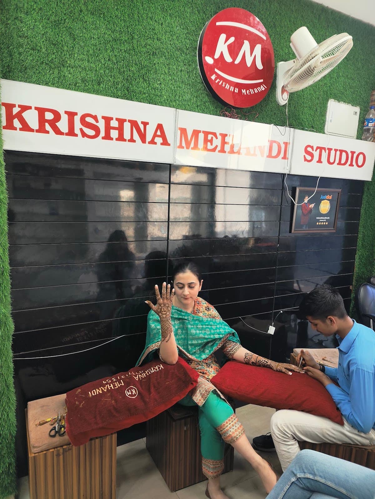 Krishna Mehndi Studio