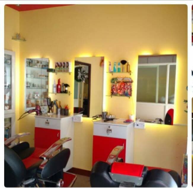 Rose Beauty Parlour and makeup artist