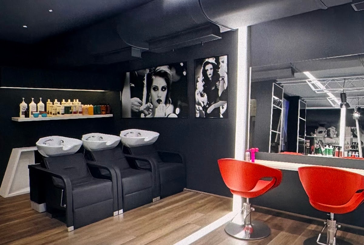 Lakme Salon in Whitefields Main Road,Bengaluru interior
