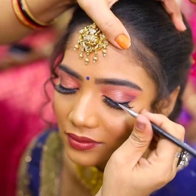 Vizag Artist